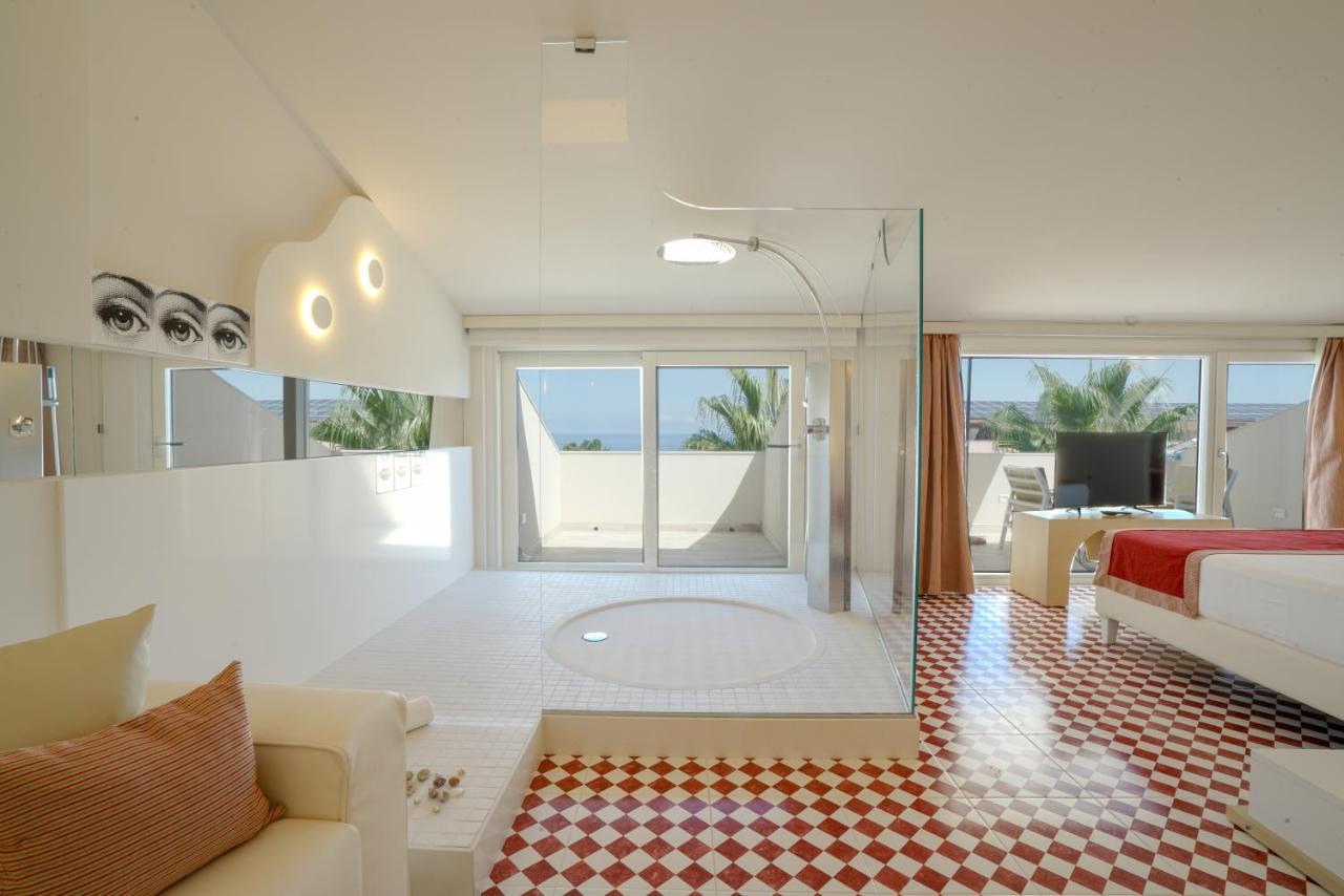 Suite Hotel L'Oasi Di Riaci (Adults Only) Santa Domenica  Buitenkant foto