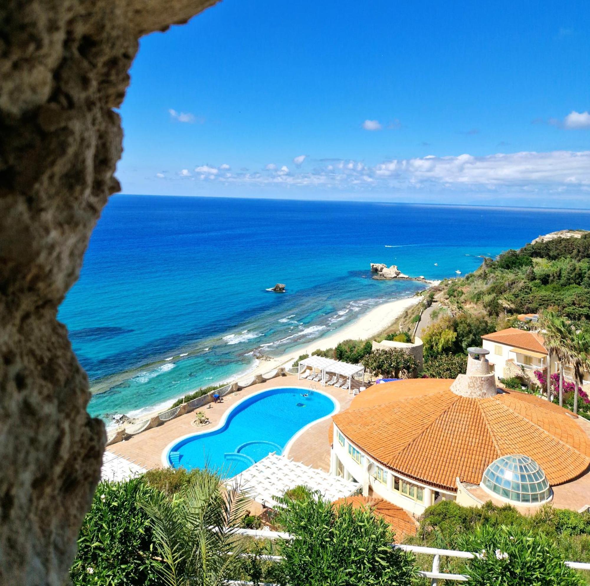 Suite Hotel L'Oasi Di Riaci (Adults Only) Santa Domenica  Buitenkant foto