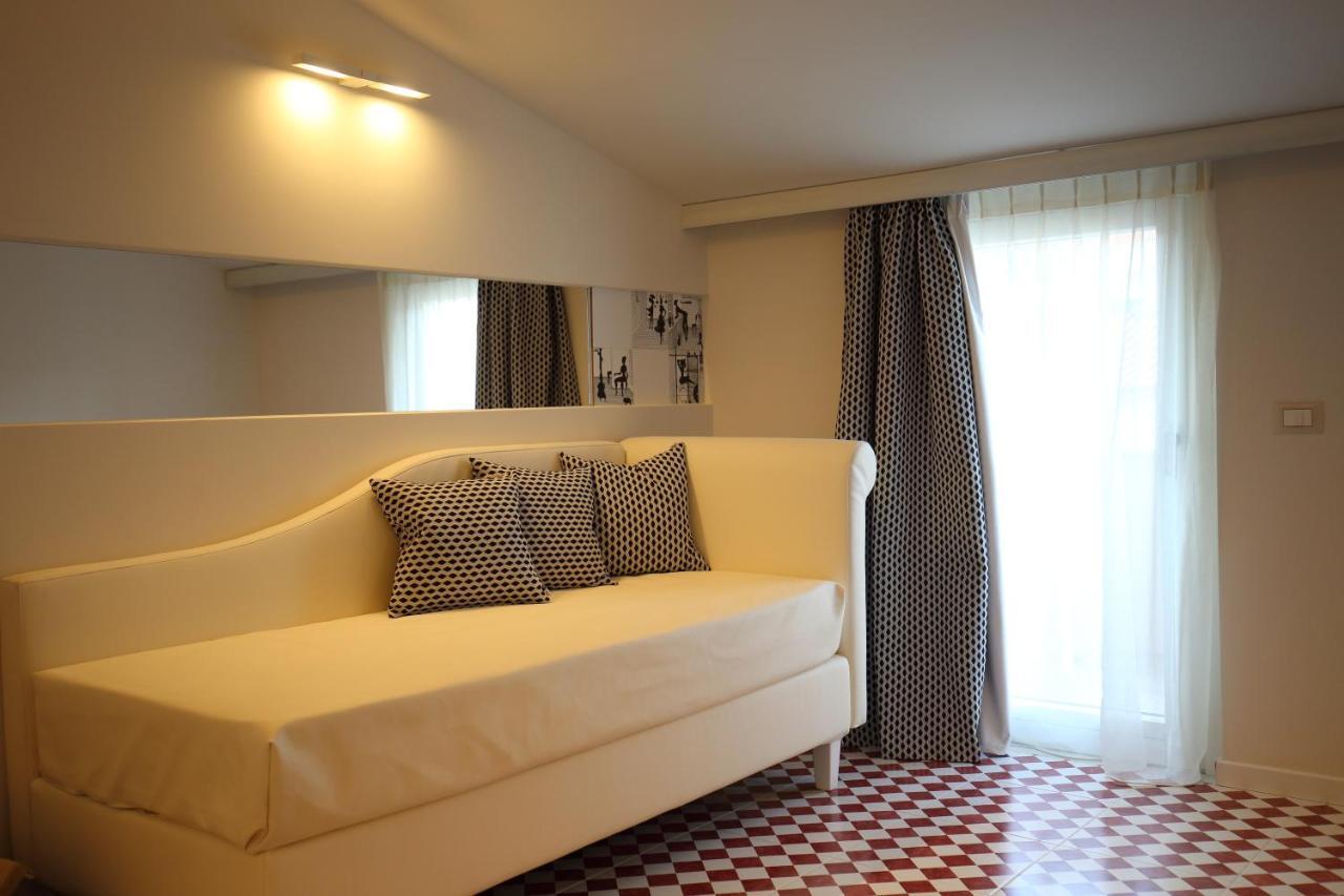 Suite Hotel L'Oasi Di Riaci (Adults Only) Santa Domenica  Buitenkant foto